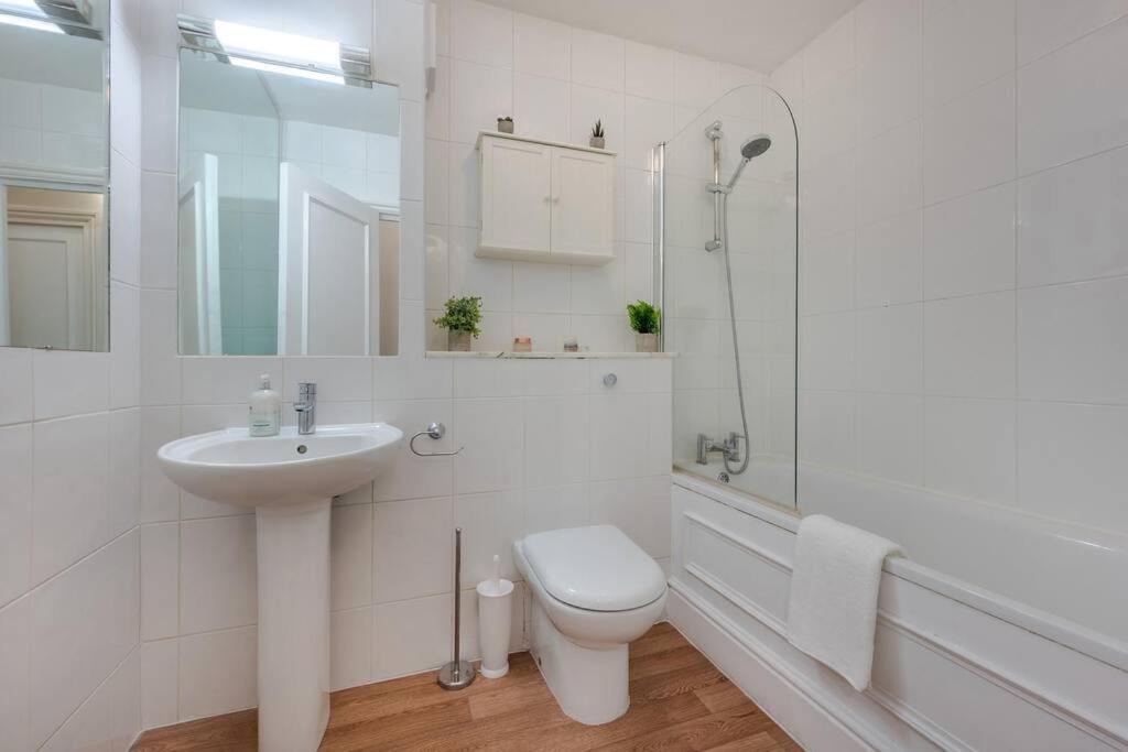Ferienwohnung Cosy 2 Bed In Kensington Olympia London Exterior foto