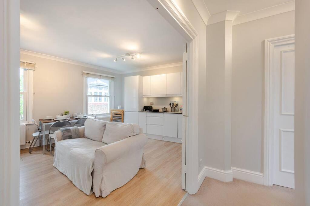 Ferienwohnung Cosy 2 Bed In Kensington Olympia London Exterior foto