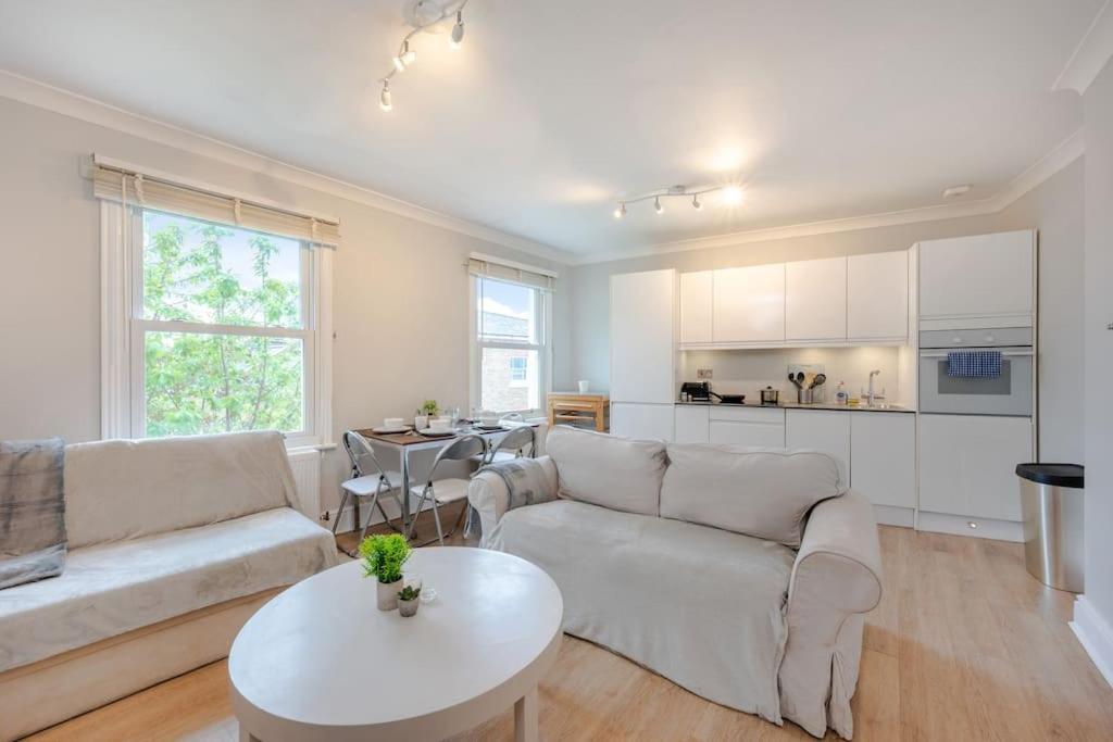 Ferienwohnung Cosy 2 Bed In Kensington Olympia London Exterior foto