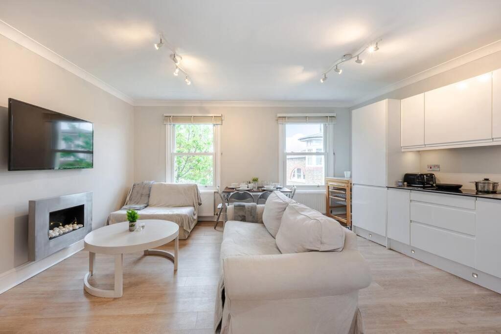 Ferienwohnung Cosy 2 Bed In Kensington Olympia London Exterior foto